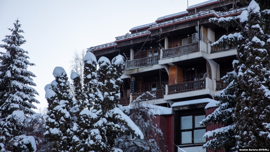 Hotel Junior në Brezovicë.