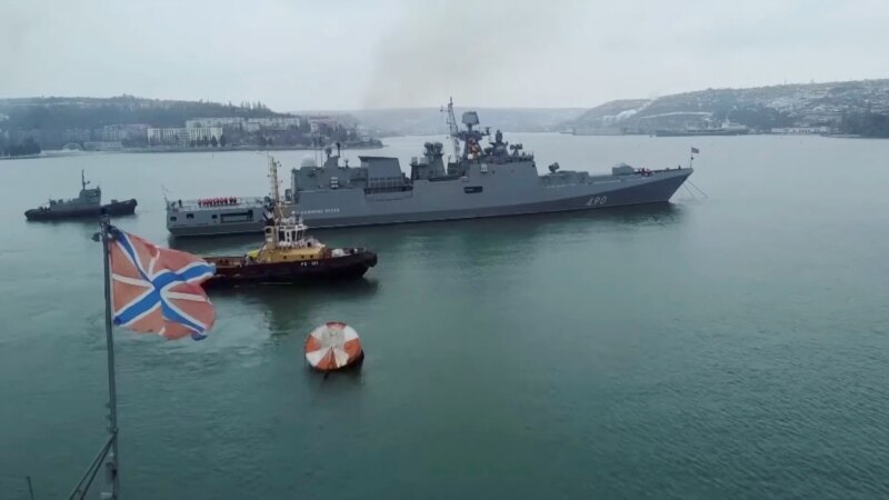 Более 30 кораблей Черноморского флота России начали учения по «обороне побережья Крыма»