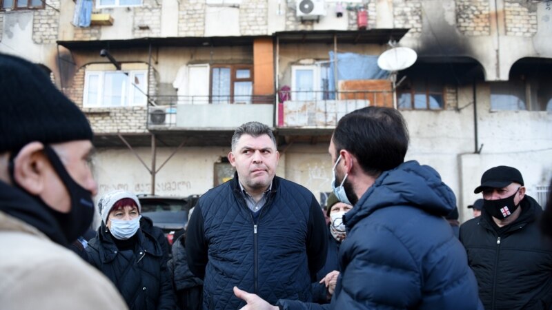 რატომ ვერ ყიდულობენ დევნილები ბინებს, თუკი სახელმწიფო მზადაა, გადაიხადოს?