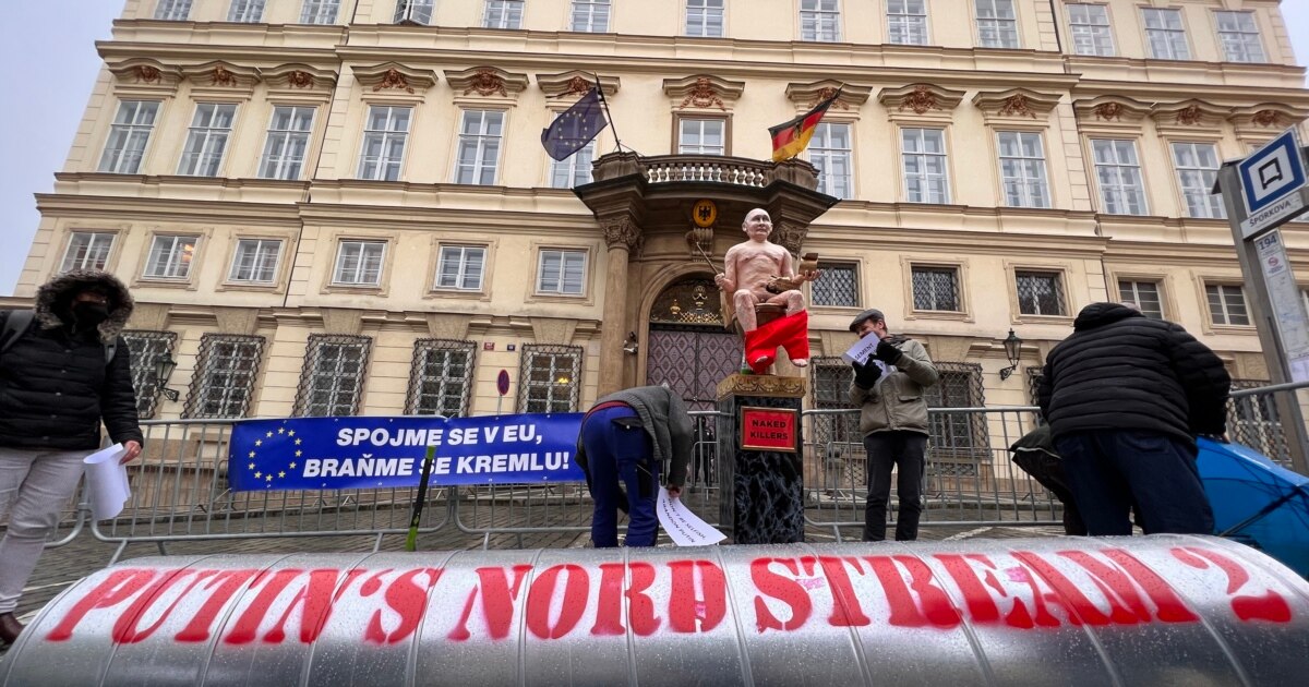 Света үлкен сиськи бар Керемет әйелдің жеке фотосуреттері