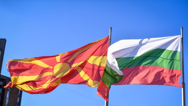 Përfitimet e bullgarëve nga përfshirja në Kushtetutën maqedonase