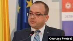 Profesorul Valentin Naumescu susține că în eventualitatea unei invazii militare, Rusia nu va avea capacitatea economică să administreze Ucraina.