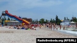 Пляж у селищі Сєдове, 30 серпня 2016 року