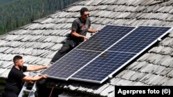 Prosumatorii își instalează prea multe panouri fotovoltaice și creează dezechilibre în sistemul energetic.