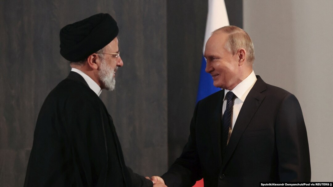 Occidentul acuză Iranul că încalcă Acordul din 2015, în condițiile în care însuși Teheranul încearcă revigorarea sa pentru a scăpa parțial de presiunea sancțiunilor. 