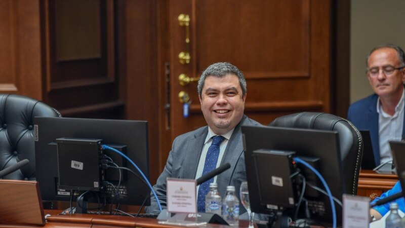 Маричиќ: Заострувањето на односите меѓу Софија и Скопје нема да го попречи  процесот на уставни измени
