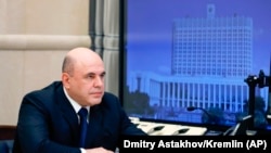 Mihail Mișustin în teleconferință cu Vladimir Putin