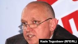 Vladimir Kozlov is head of the unregistered Forward (Alga) party.