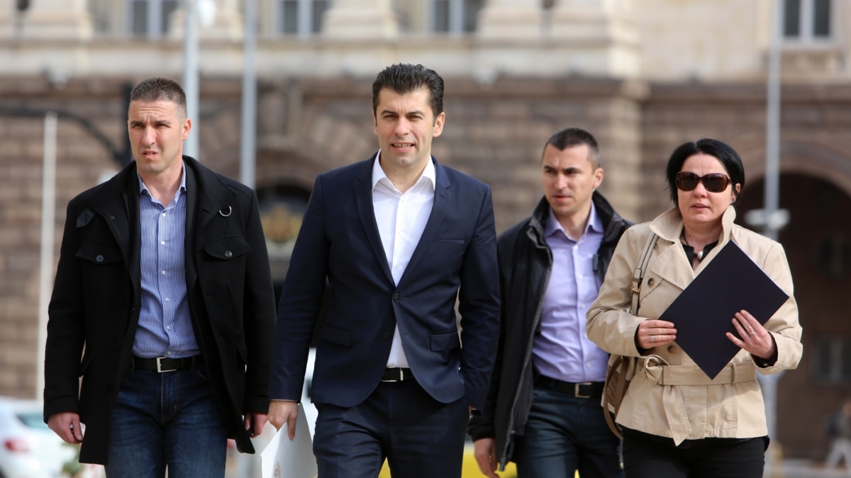 Премиерът Кирил Петков даде в понеделник повторни показания по досъдебното