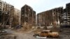Uništene stambene zgrade uništene u opkoljenom južnom lučkom gradu Mariupolju, Ukrajina, 30. marta 2022.