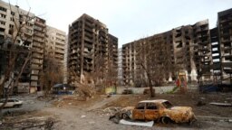 Жилищни сгради в Мариупол, унищожени по време на руската война. 30 март, 2022.