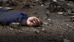 Российских военных обвиняют в убийствах мирных жителей в Буче