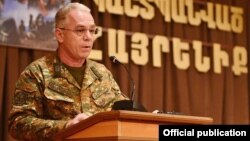 Nagorno-Karabakh - General Levon Mnatsakanian, commander of the Karabakh Armenian army, addresses military personnel, 10Dec2016.