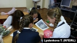 Ученики в московской школе. Иллюстративное фото.