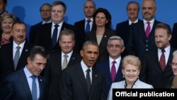 UK - U.S. President Barack Obama and the leaders of other NATO member and partner states at a summit in Wales, 4Sep2014. 