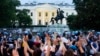 Война с прошлым. Протестующие в США сносят памятники по плану (ВИДЕО)