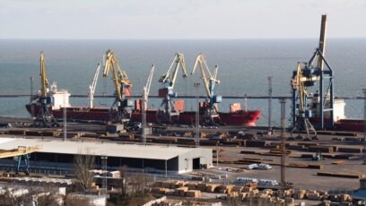 Българските моряци на блокирания в Украйна кораб Царевна са добре