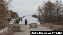 Это была рекордная по продолжительности встреча. Покинув палатку, где традиционно проходят переговоры, участники встречи в Эргнети с удивлением обнаружили, что наступили сумерки