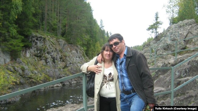 Дмитрий Лавринович с женой Юлей