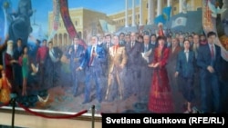 Нұрсұлтан Назарбаев бейнеленген картина. Астана, 12 қыркүйек 2012 жыл.