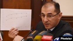 Armenia -- Finance Minister Vartan Aramian gives a press conference in Yerevan, 23Dec2016