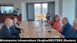 Ministrul  ucrainean al infrastructurii Oleksandr Kubrakov și secretarul general al ONU Antonio Guterres, Istanbul 22 iulie 2022. 