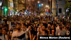 Protestele antiguvernamentale au început pe 12 iulie, după ce executivul de la Budapesta a a eliminat rata de impozitare favorabilă oferită întreprinderilor mici.