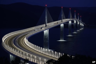 08a40000-0a00-0242-3fbb-08da6f40fa17_w40