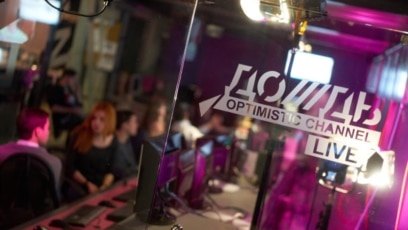 Решението на властите в Латвия да отнемат лиценза на опозиционната