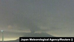 ерупција на Сакураџима во Кумамото, префектурата Кумамото, западна Јапонија, 24 јули 2022 година.