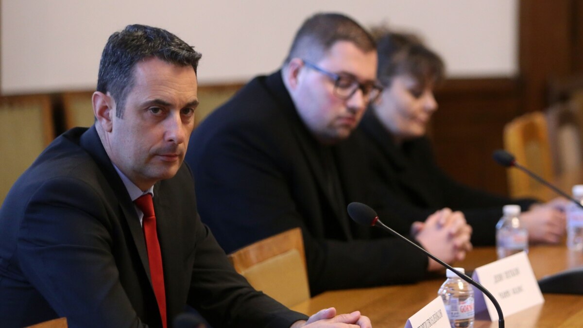 Депутатът от "Продължаваме промяната" (ПП) Георги Гвоздейков напусна парламента в