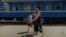 Эхо войны: украинская семья живет в вагоне поезда