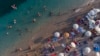 Restrikcija vode je uvedena jer već neko vrijeme hidrološka situacija na području Istre nije povoljna, a znatnije se oborine ne očekuju idućih mjesec dana. (na fotografiji: plaža u Dubrovniku, kolovoz, 2021.)