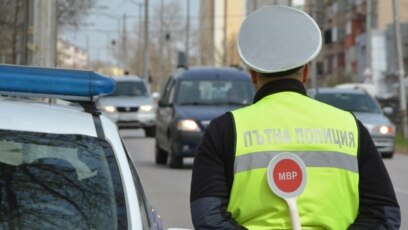 Българите усещат най силно корупцията в митниците и полицията сочат данните