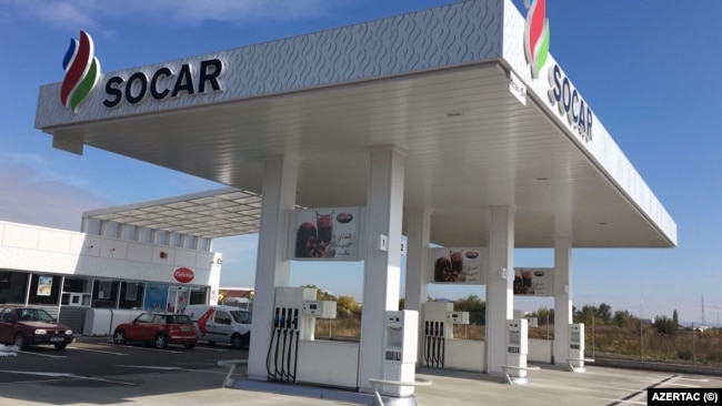 Stacioni i karburantit SOCAR në Rumani