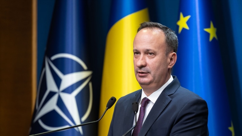 PSD cere liderilor să vină cu mașini modeste la ședințe, după cazul Adrian Câciu, surprins conducând o mașină de 100.000 de euro - HotNews