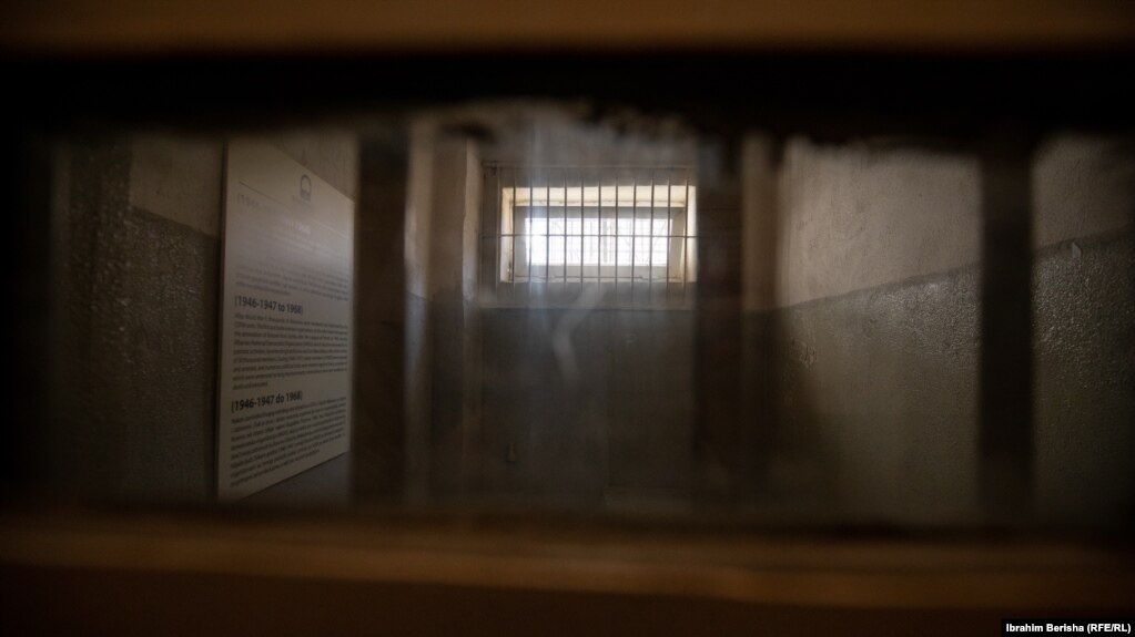Ministria e Kulturës ka bërë të ditur për REL-in se është ruajtur struktura origjinale e burgut, por janë kryer vetëm intervenime të vogla me video, fotografi, artefakte e të tjera të ish të burgosurve gjatë periudhës së regjimit serb.  