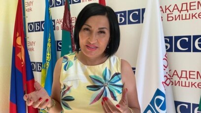 Нефрит Джеки Чан секс Ол менің аузыма дөрекі секс түкіреді