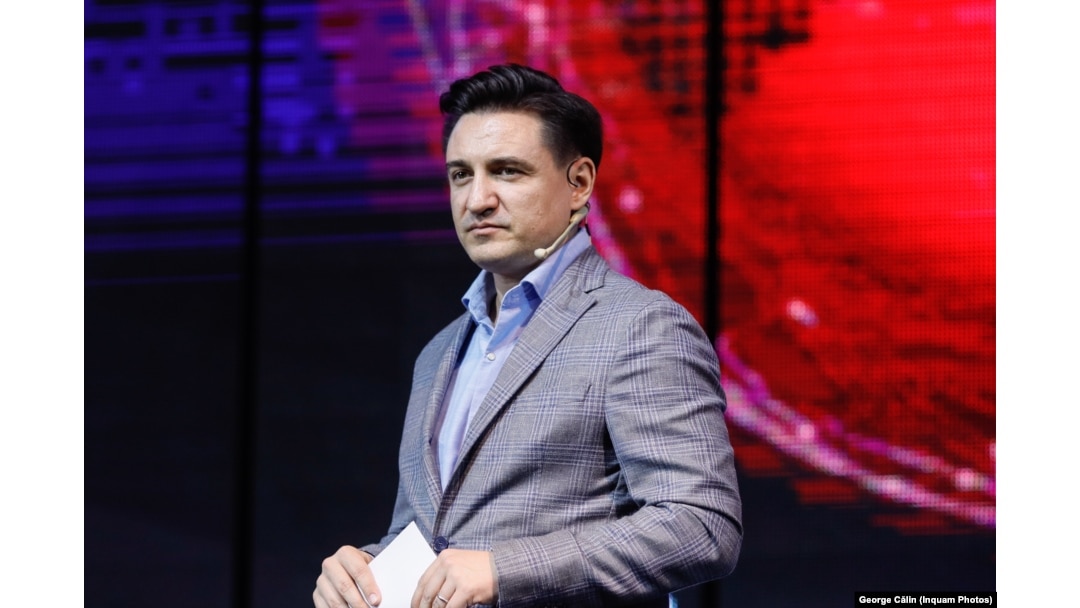 George Buhnici este unul dintre cei mai urmăriți comentatori din domeniul tehnologiei.