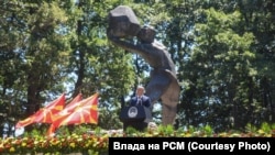 илустрација, премиерот Димитар Ковачевски, Мечкин камен, Крушево, 2 август 2022