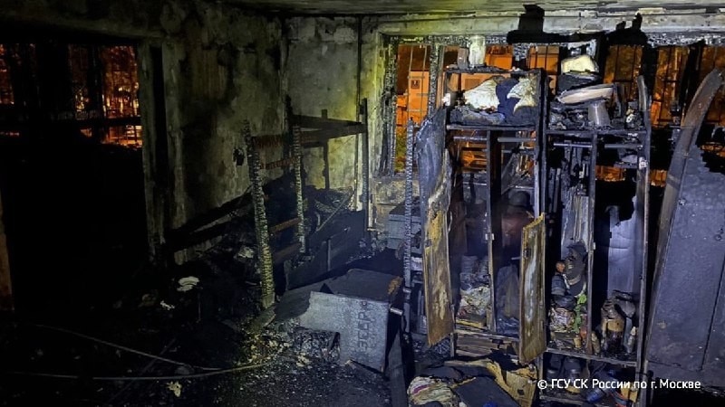 Двое узбекистанцев погибли при пожаре в хостеле в Москве 