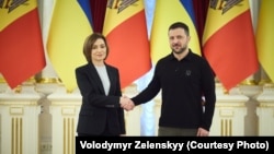 Maia Sandu și Volodimir Zelenski, în timpul vizitei președintei R. Moldova la Kiev în ianuarie 2025