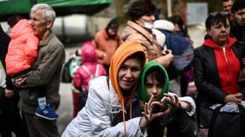 Die Welt: более 800 тысяч человек в этом году попросили убежища в ЕС
