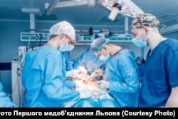 Операція з пересадки нирки у Центрі трансплантології Першого медоб'єднання Львова