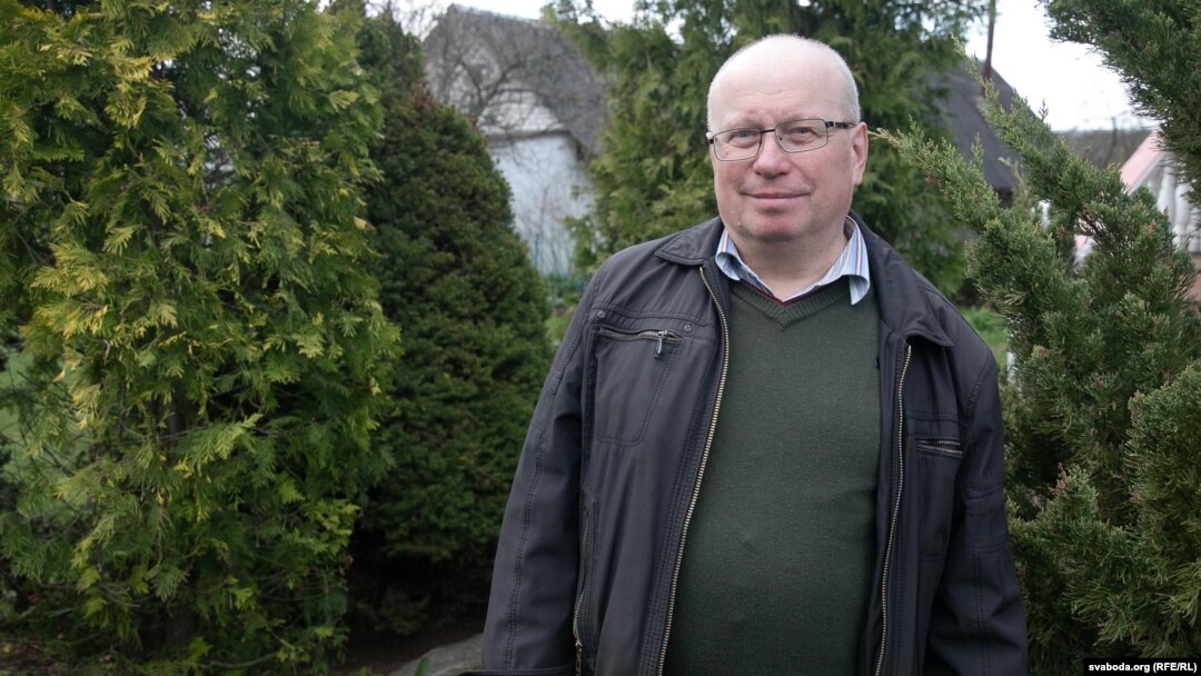Belarusian journalist Alyaksandr Mantsevich (file photo)