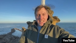 Засновник ініціативи Володимир Осєчкін з 2015 року мешкає за межами Росії