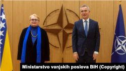 Ministrica vanjskih poslova BiH Bisera Turković i generalni sekretar NATO-a Jens Stoltenberg, 8. februara 2022.