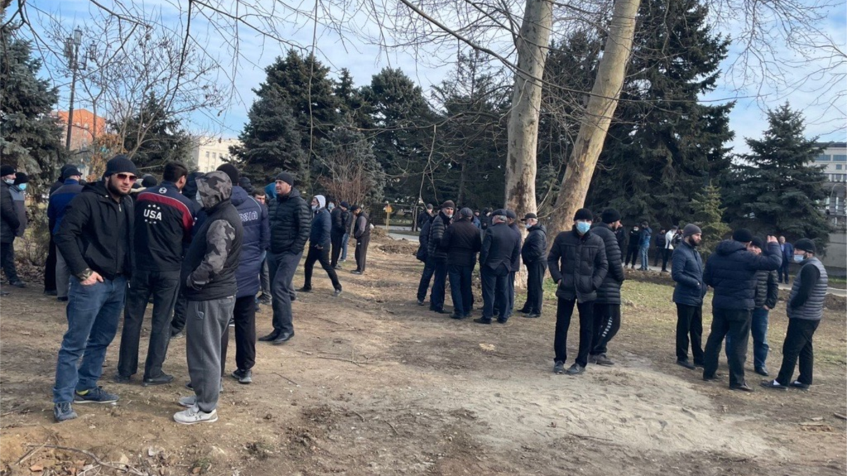 Новости дагестана черновик. Протесты в Дагестане. Дагестан село Какашуры. Новости Дагестана. Дагестан люди.