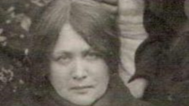 Судьба Варвары Малахиевой-Мирович. Жизнь по углам и дневник эпохи.
Во 2 части - Железная сеньора Лубянки.