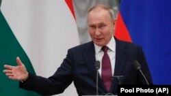 Russian President Vladimir Putin made his remarks during a joint news conference in Moscow with visiting Hungarian Prime Minister Viktor Orban on February 1. 
